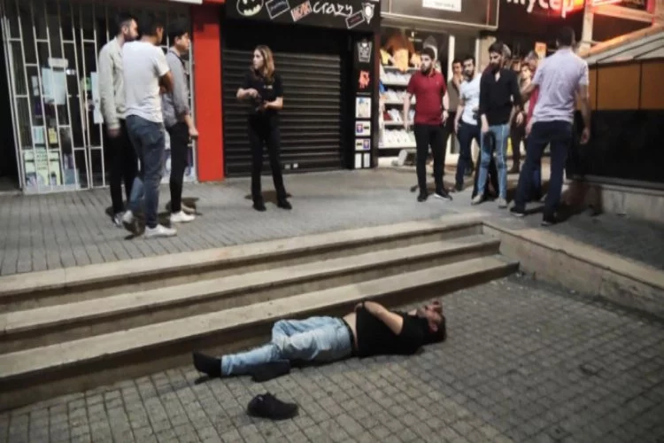 Bursa'da gençlerin hesap kavgasında kan aktı!