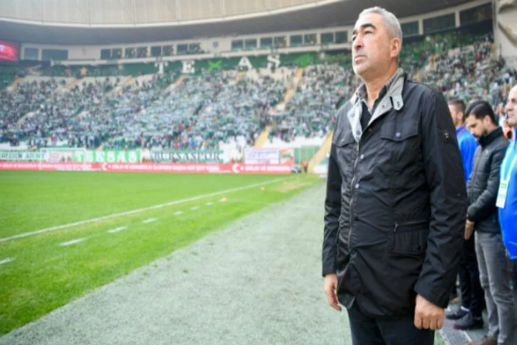 Bursaspor'da teknik direktör kıyımı!