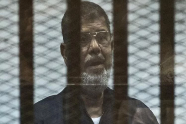 Mursi ile ilgili flaş iddia: 20 dakika boyunca...