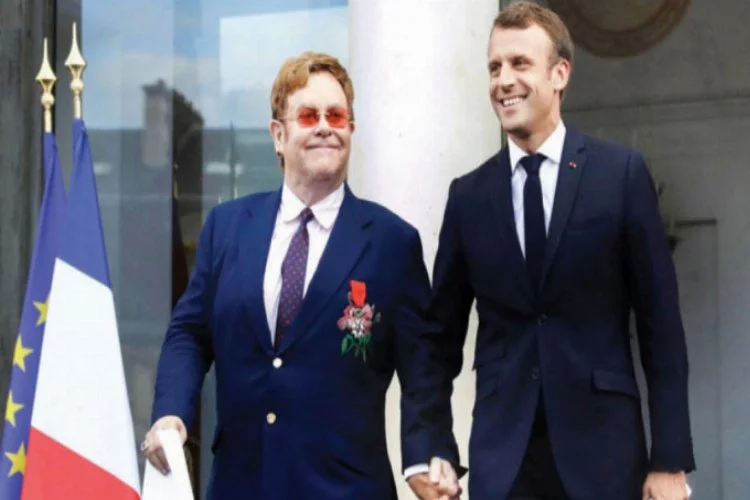 Elton John'a devlet nişanı