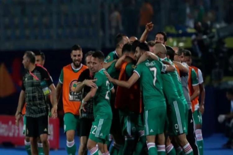 Cezayir, Senegal'i tek golle geçti