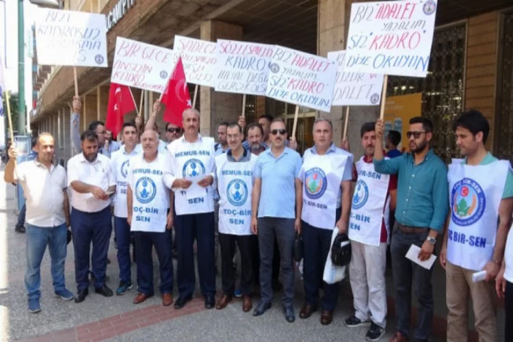 Bursa'da tarım ve orman işçilerinden kadro eylemi