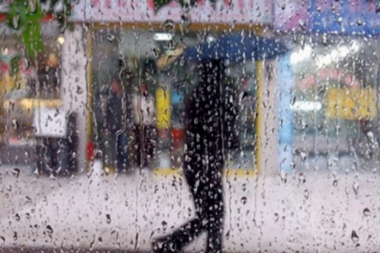 İstanbul'da 3 ilçeye kuvvetli yağış uyarısı!