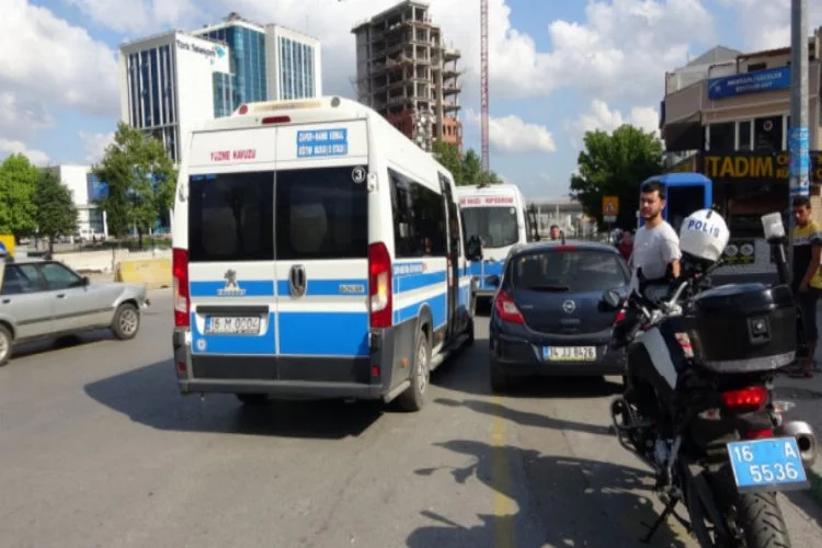 Bursa'da kapısı açık yolculuk yapan toplu ulaşım araçlarına ceza yağmuru!