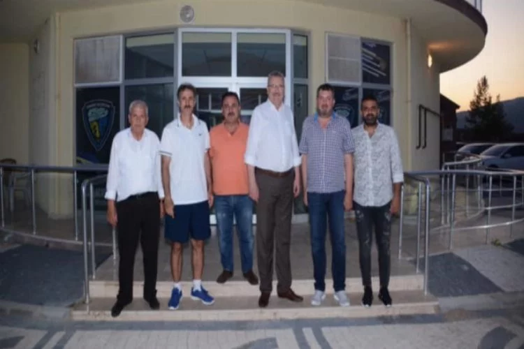 Özkan'dan Karacabey Belediyespor'a ziyaret