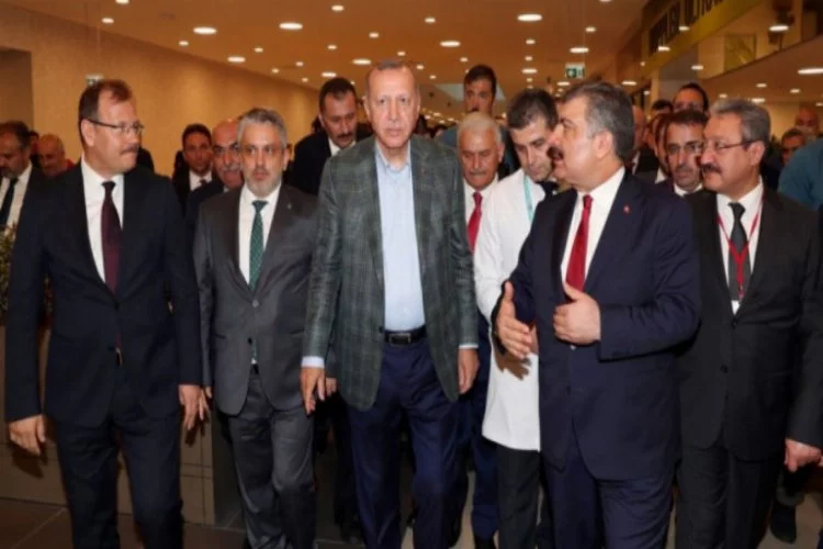 Cumhurbaşkanı Erdoğan Bursa Şehir Hastanesi'ni ziyaret etti