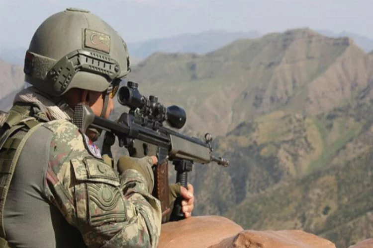 PKK'ya ağır darbe! 6 terörist...