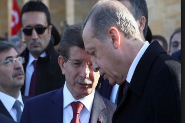Davutoğlu'ndan dikkat çeken AK Parti paylaşımı