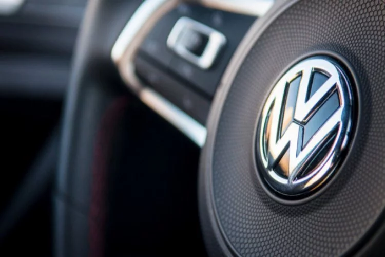 Volkswagen yeni logosunu tanıttı