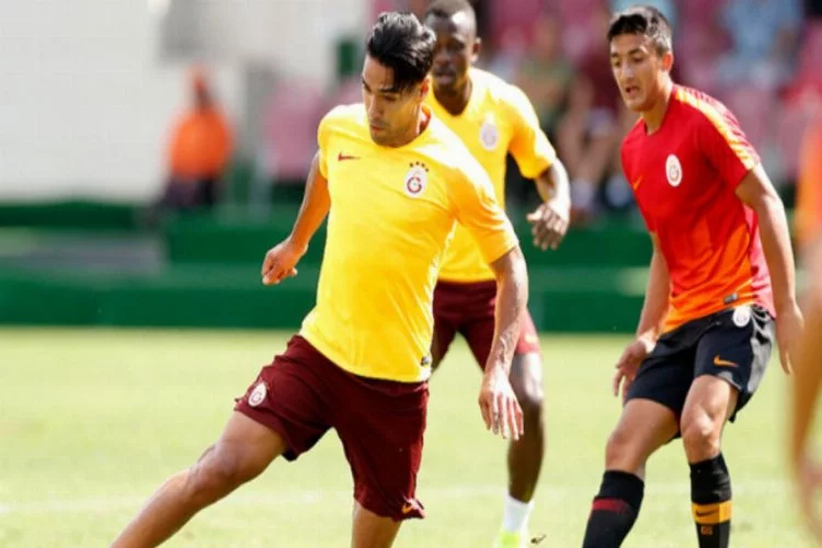 Galatasaray'da yeni transferler sahada
