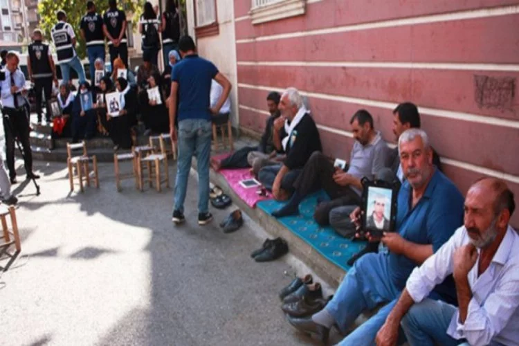 HDP önündeki eyleme katılan aileyi tehdit eden şüpheliye tutuklama
