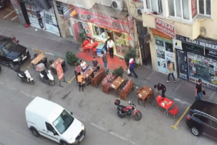 Bursa'da cadde üzerinde kebap!