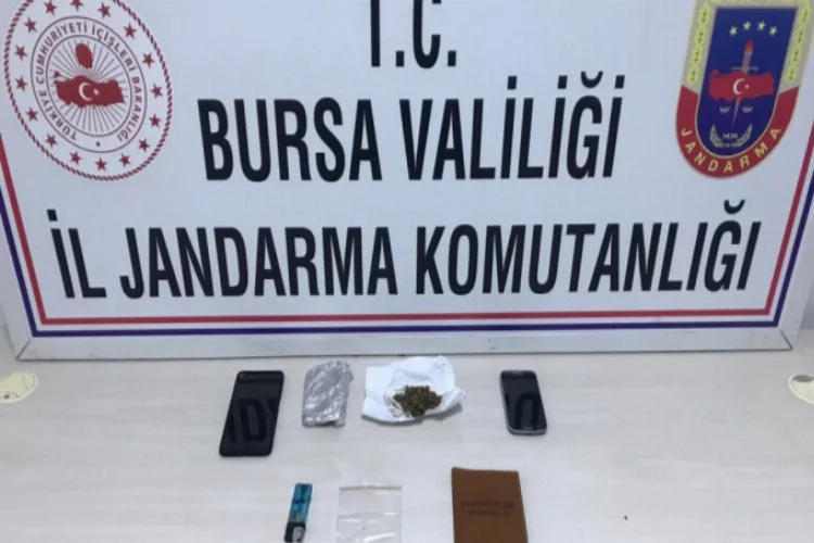 Bursa'da 16 yaşındaki çocuğun üzerinden uyuşturucu çıktı