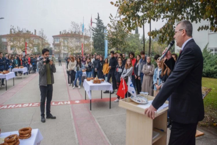 Başkan Özkan, üniversite öğrencilerine Karacabey'i anlattı