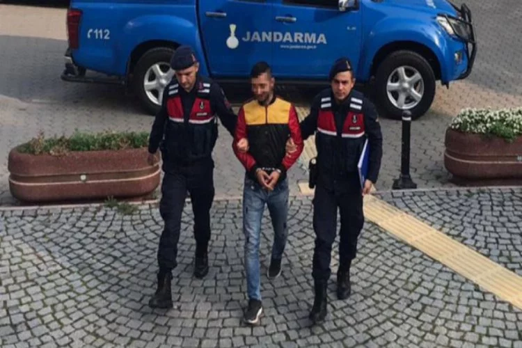 Bursa'da hırsız bu halde yakalandı!