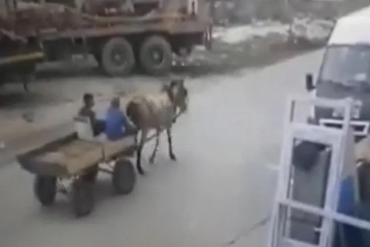 Bursa'da at arabasıyla hırsızlık güvenlik kamerasında