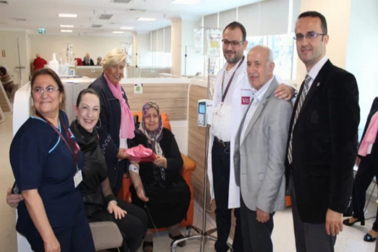 Bursa'da kanser hastalarına moral takviyesi