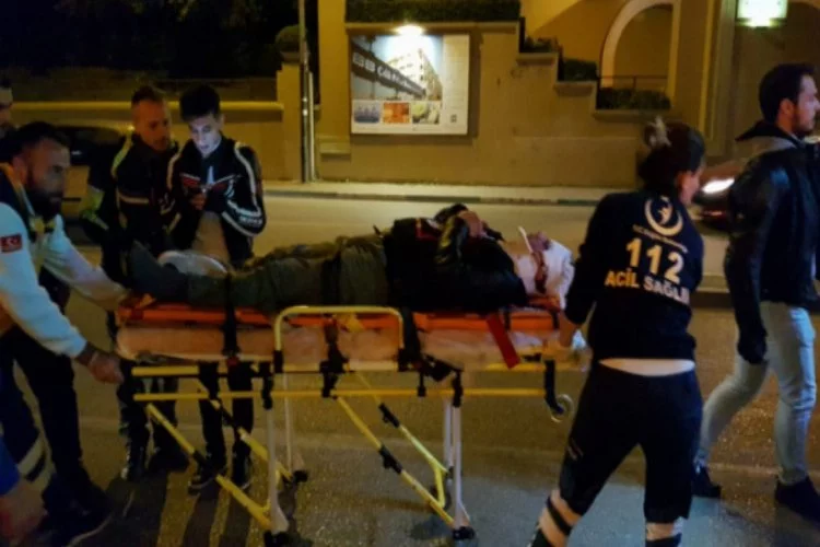 Bursa'da kaza yapan motosikletli ağır yaralandı!
