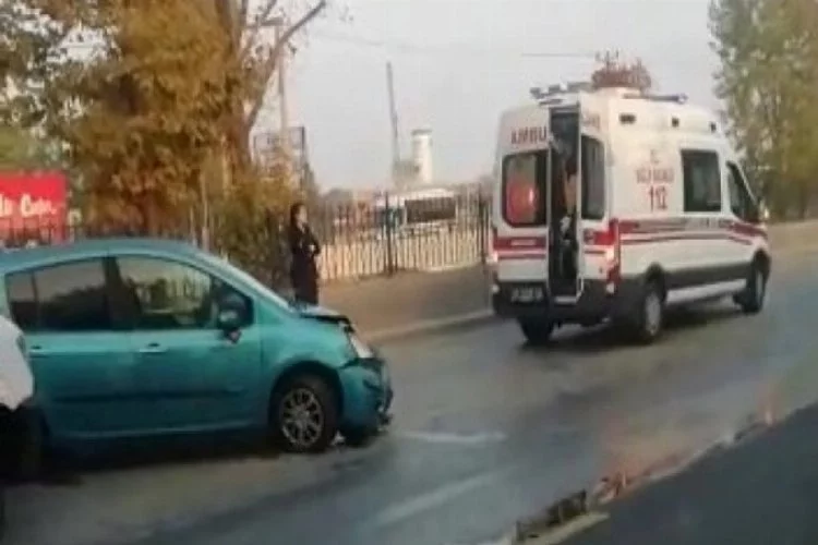 Bursa'da şehirlerarası yola mazot döküldü, araçlar birbirine girdi!