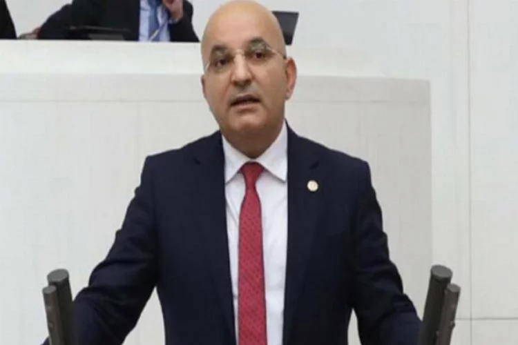 CHP'li milletvekili kazada yaralandı