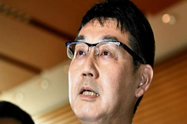Japonya Adalet Bakanı istifa etti
