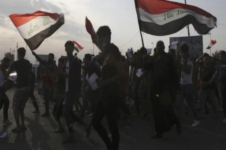 Irak'ta gösterilere katılan aktivist öldürüldü