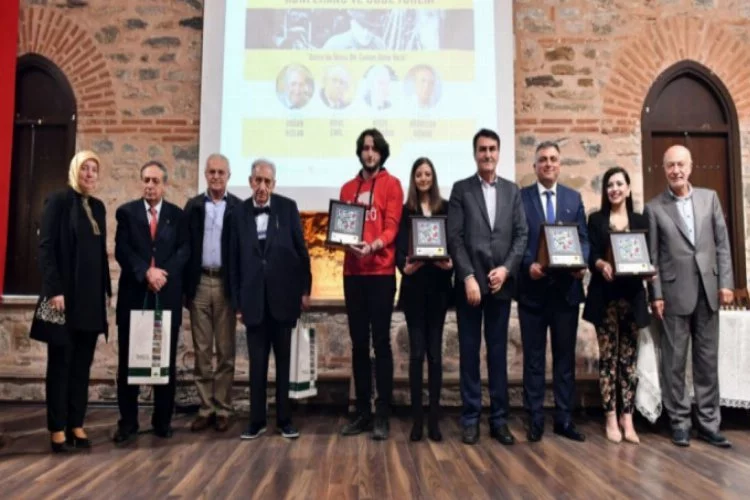 Bursa'da Tanpınar Ödülleri sahiplerini buldu