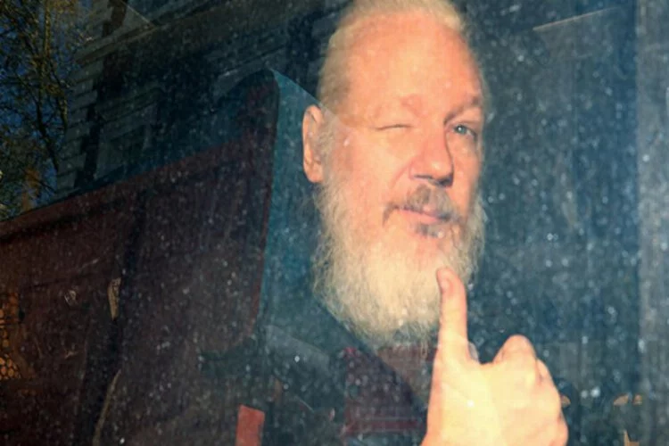 Assange'ın tecavüz soruşturması kapatıldı!