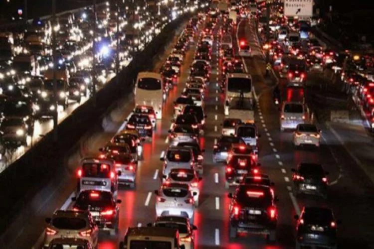 İstanbul'da trafik şoku!