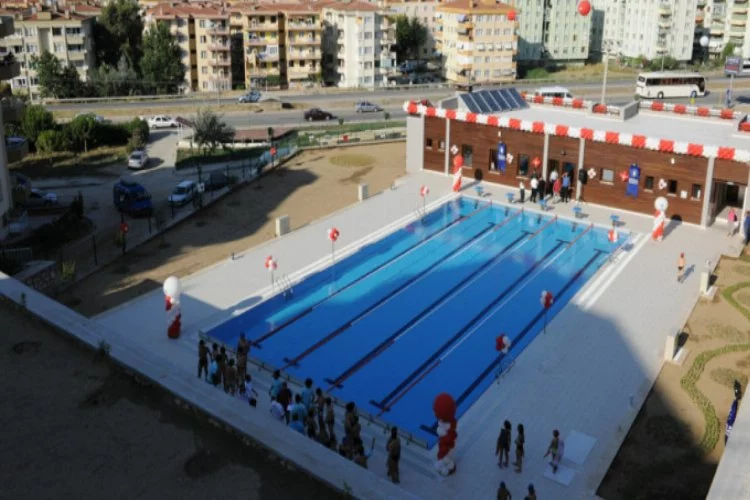 Mudanya'da Büyükşehir'in yüzme havuzu kapatılıyor
