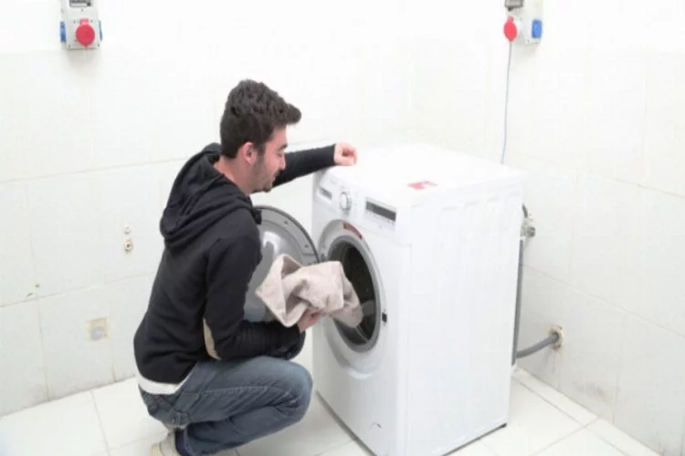 Nilüfer'de öğrencilere ücretsiz çamaşır yıkama imkanı