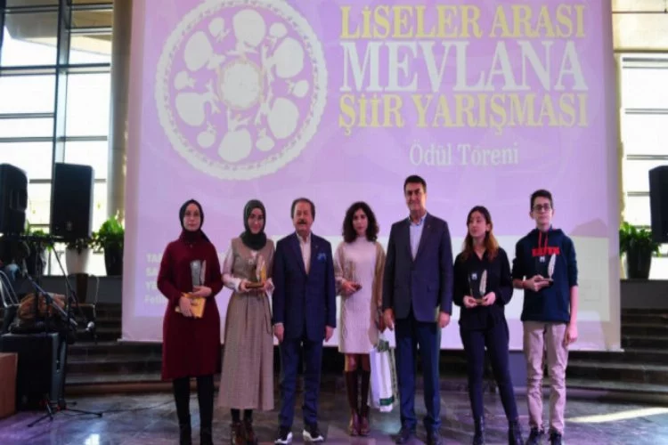 Bursa'da Mevlana Şiir Yarışması'nda ödüller sahiplerini buldu