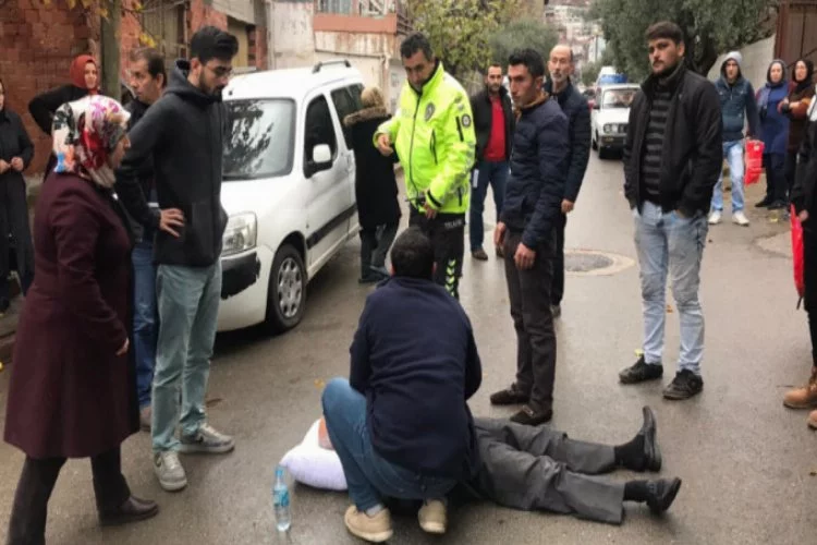 Bursa'da yayaya çarpan otomobilin sürücüsü baygınlık geçirdi