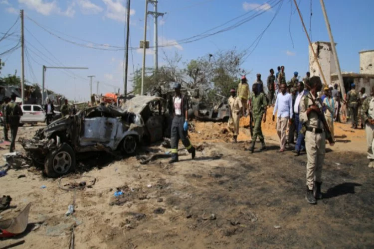 Somali'de bombalı saldırı! Onlarca ölü var