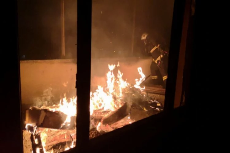 Bursa'da yılbaşı eğlencesinde yakılan ateş yangına neden oldu