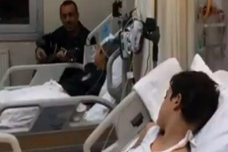 Haluk Levent yılbaşı konserini hastanede verdi