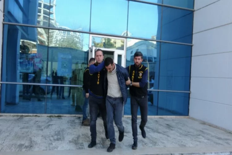 Bursa'da bankadaki soyguncu yakalandı!