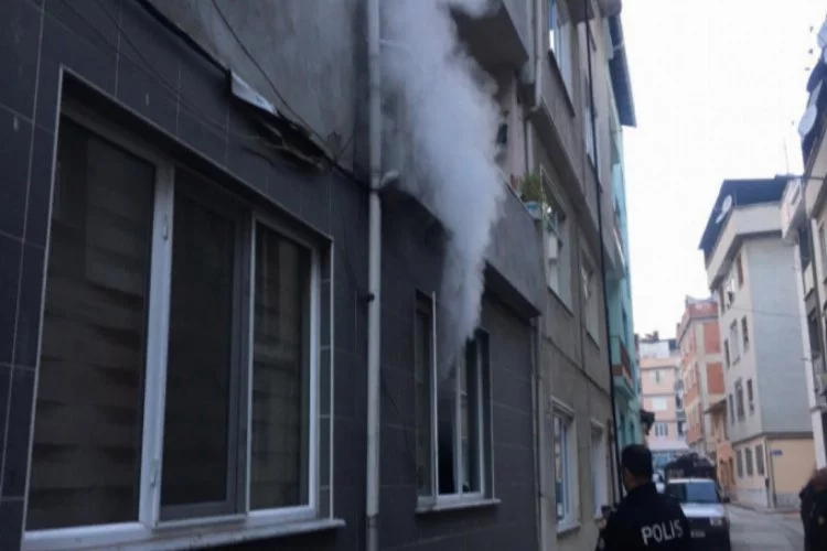 Bursa'da alevler mahalleliyi korkuttu!