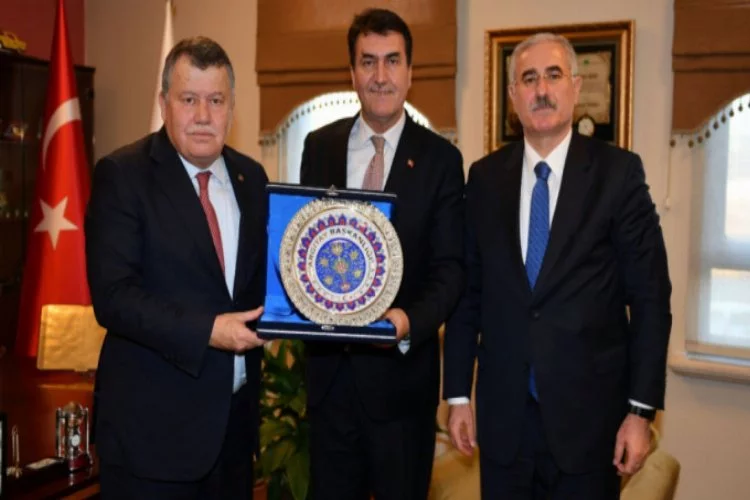 Dündar Yargıtay Başkanı Cirit ve Yargıtay üyelerini ağırladı