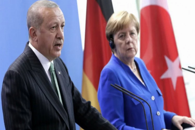 Erdoğan, Angela Merkel ile görüştü