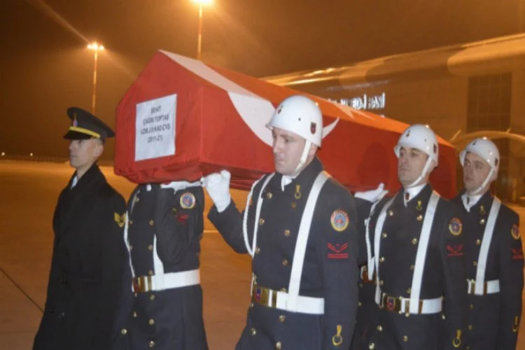 Şehit olan asker Ankara'ya uğurlandı