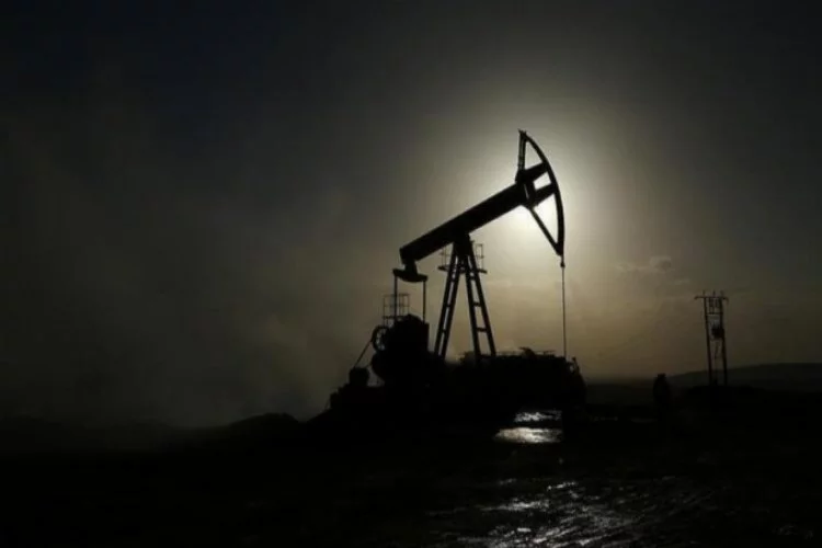 Brent petrolün varili 64 dolar civarında