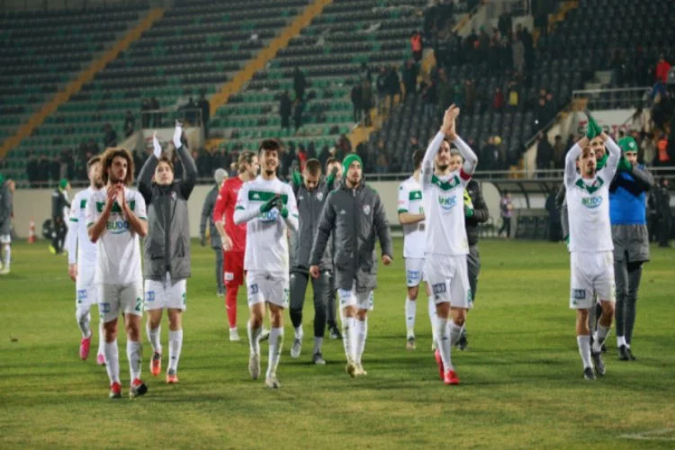Bursaspor'da hedef Erzurum maçına kadar kayıpsız gitmek