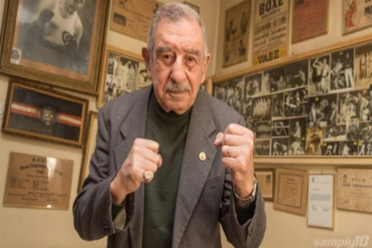 Türkiye'nin ilk profesyonel boksörü, 90 yaşında vefat etti