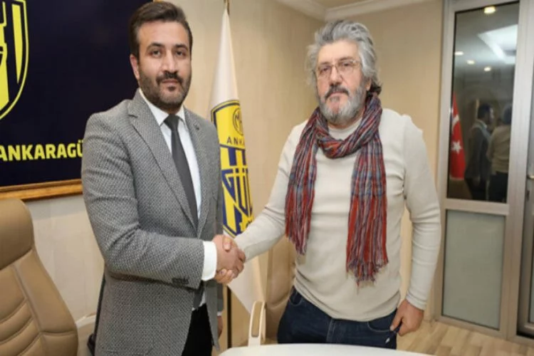 Mustafa Reşit Akçay Ankaragücü ile anlaştı