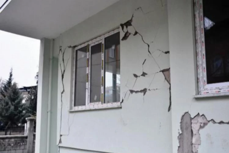 Malatya'da da riskli binalar boşaltıldı