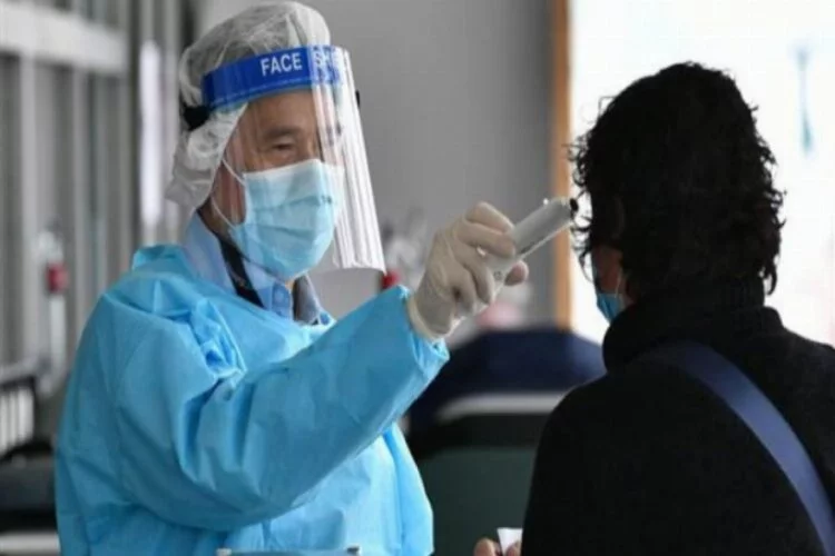 Hong Kong'da koronavirüsten ilk can kaybı!
