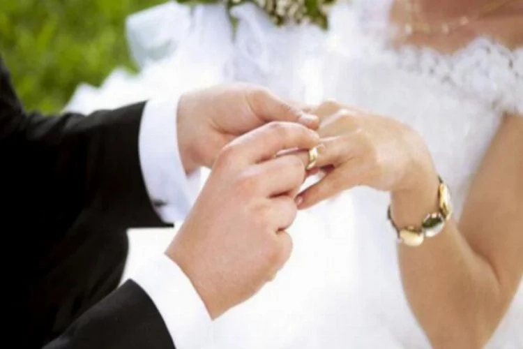 Bursa'da hem evlenme hem boşanma arttı!