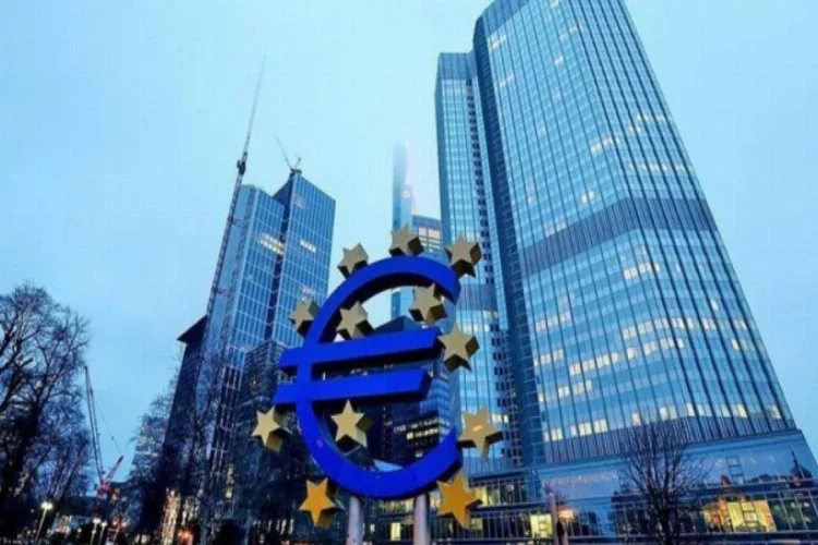 ECB dijital paranın bankanın hedeflerini destekleyip desteklemeyeceğini değerlendirecek