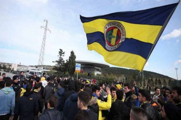 Fenerbahçe taraftarı TFF'yi istifaya davet etti
